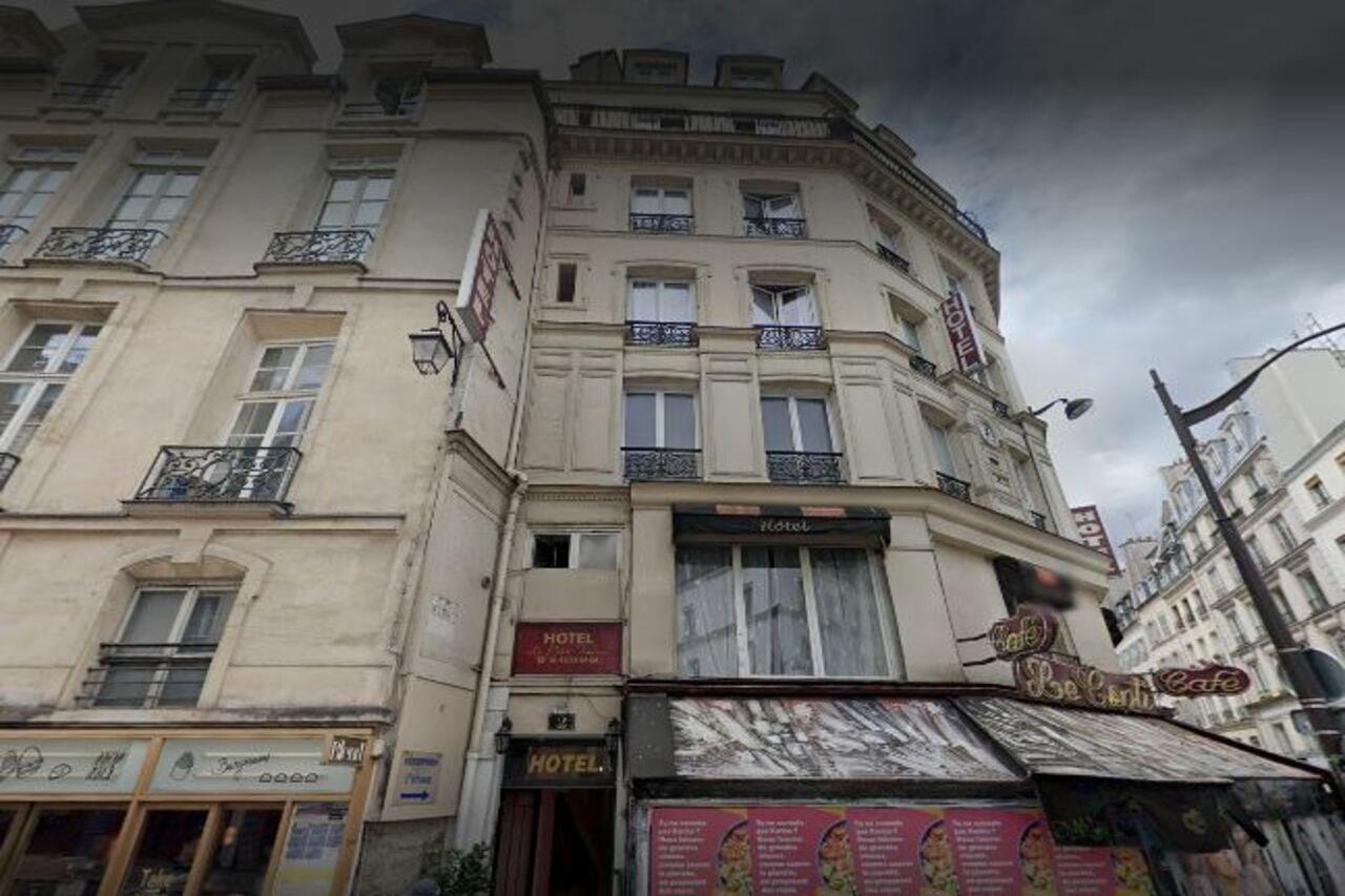 Le Petit Trianon Hotel Parijs